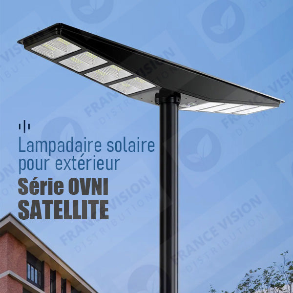 Lampadaire solaire pour extérieur - Série OVNI SATELLITE - 500 Watts - Angle 240° - IP65 - 117 x 24 x 12 cm - Diamètre tube d’insertion 76/60mm - 3 Modes - Télécommande - Détecteur de mouvement - Capteur crépusculaire - 3000k