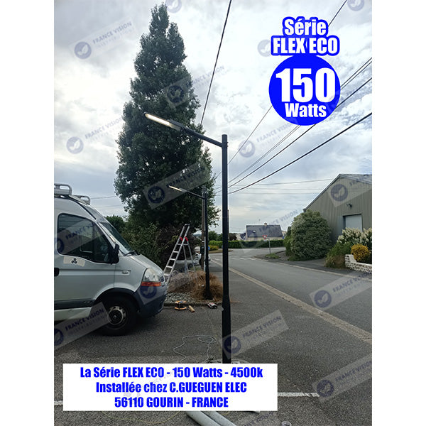 Lampe de rue filaire - Série FLEX ECO - 100 Watts - 12 000 Lumens - 120 Lumens/Watt - Angle 120 x 60° - IP66 - IK08 - 573 x 190 x 70mm - Tube d'insertion 50mm - 6000k