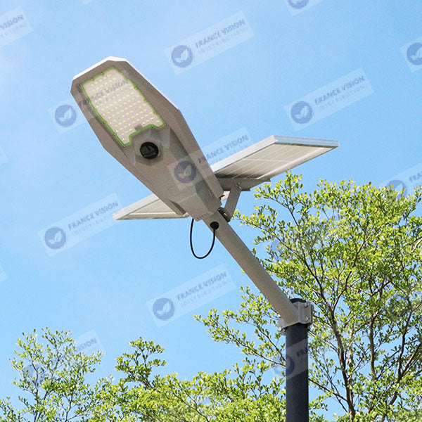 Lot de 3x Lampes de rue solaire - Série INTERSTELLAR ULTRA - 400 Watts - 3100 Lumens - Angle 150x70° - IP65 - Lampe 62 x 30 x 8 cm - Controleur intelligent - Avec télecommande - Capteur PIR - 4000k - Support inclus - Capteur crépusculaire